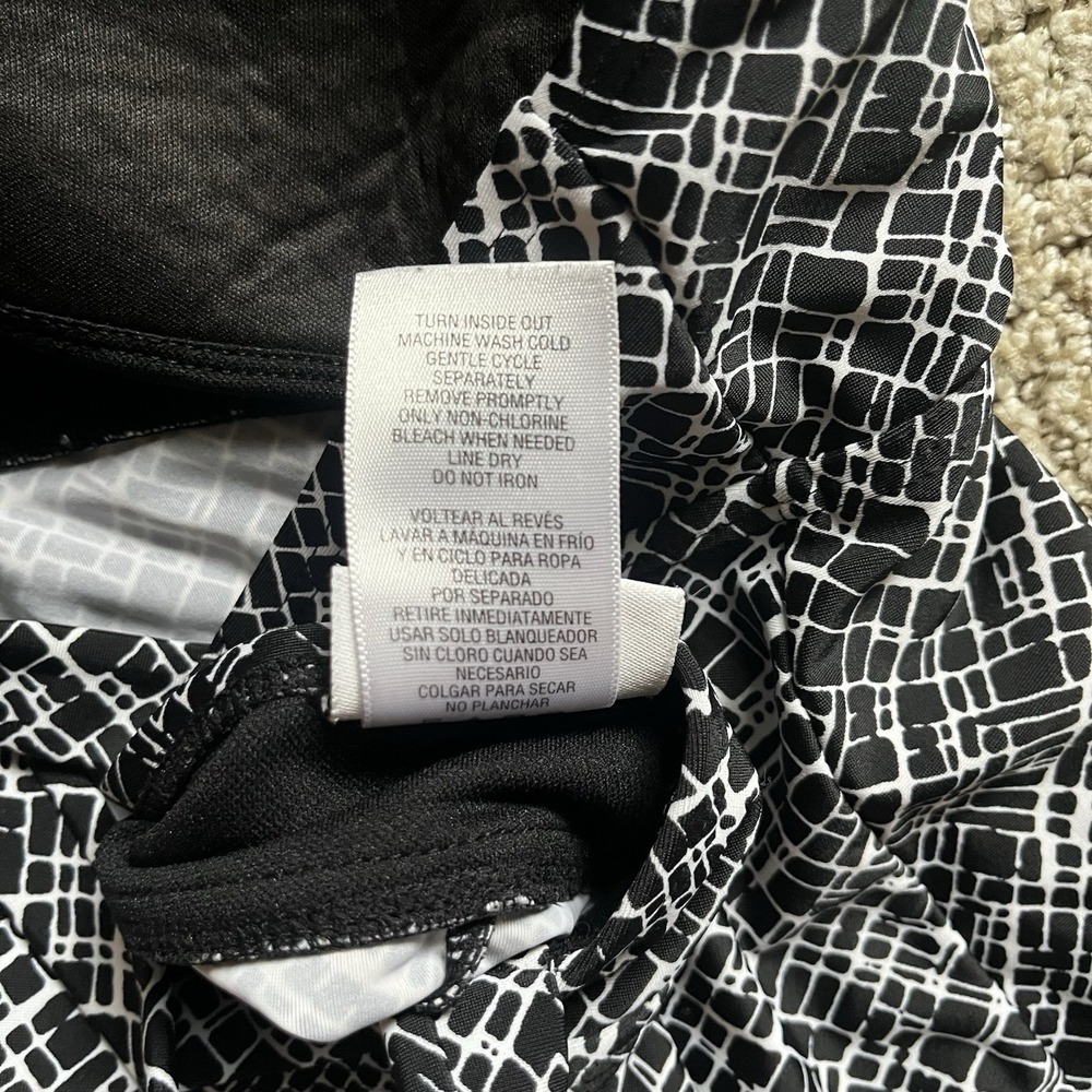 Jaclyn Smith Women's Black And White Size 12 Tankini Swim Top Padded Bra Area - Picture 14 of 14